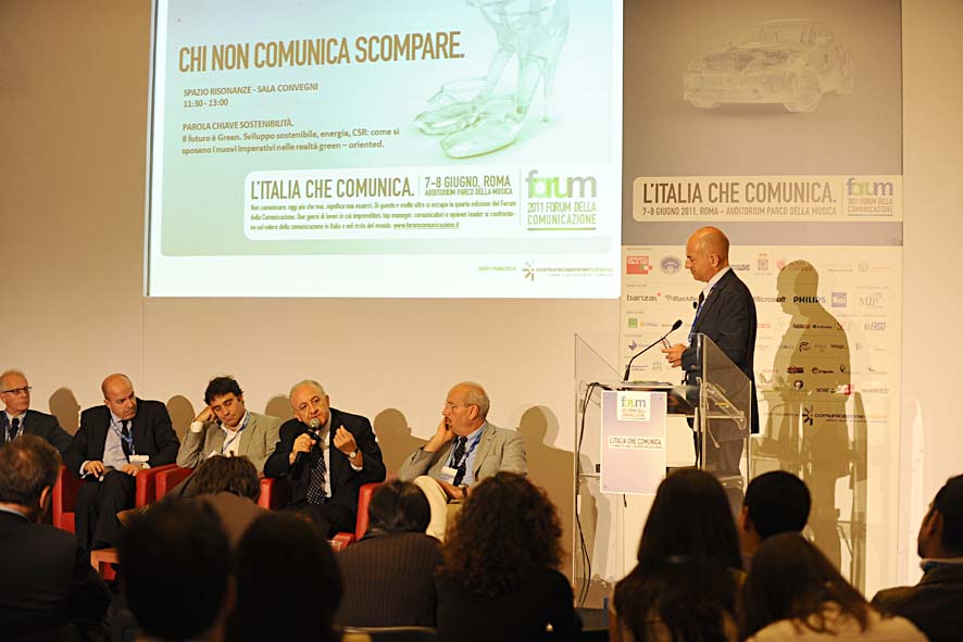   Intervento del Sindaco Vincenzo De Luca al Forum Comunicazione Pubblica. Roma, 8 giugno 2011
