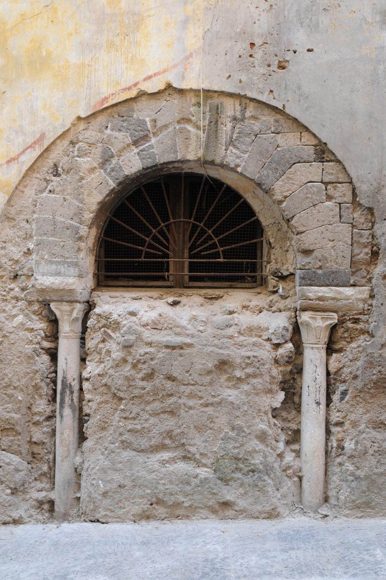   Il Sindaco De Luca da' il via ai lavori per la ristrutturazione di Palazzo Fruscione. Centro storico 9 settembre 2009
