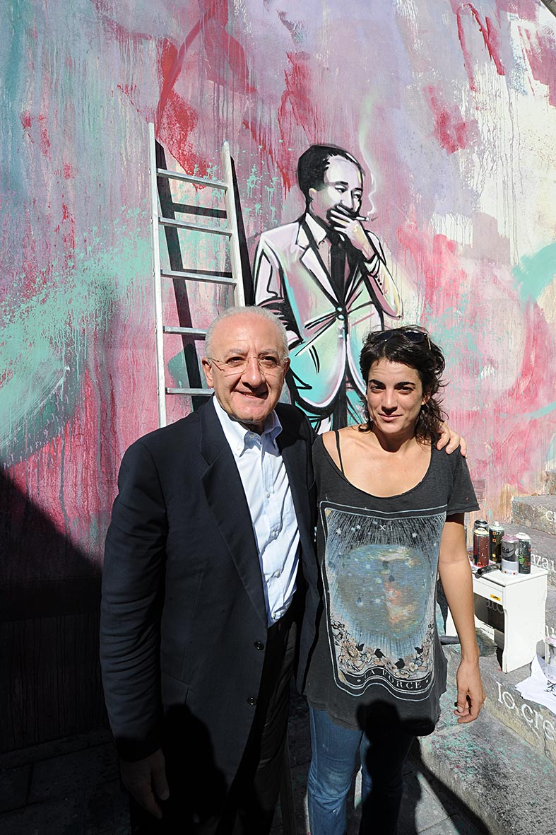   Un murales lungo la scalinata dei Mutilati
