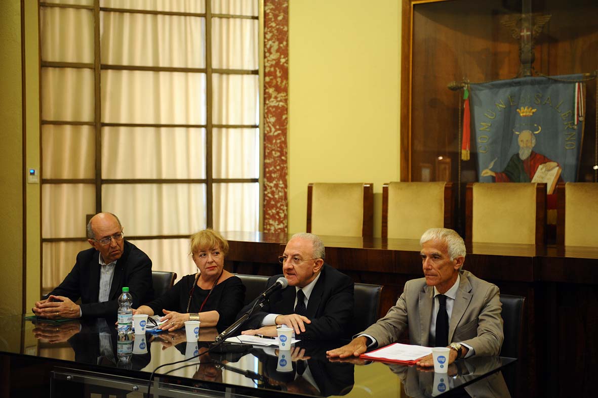   Stagione 2014-2015 Teatro Ghirelli
