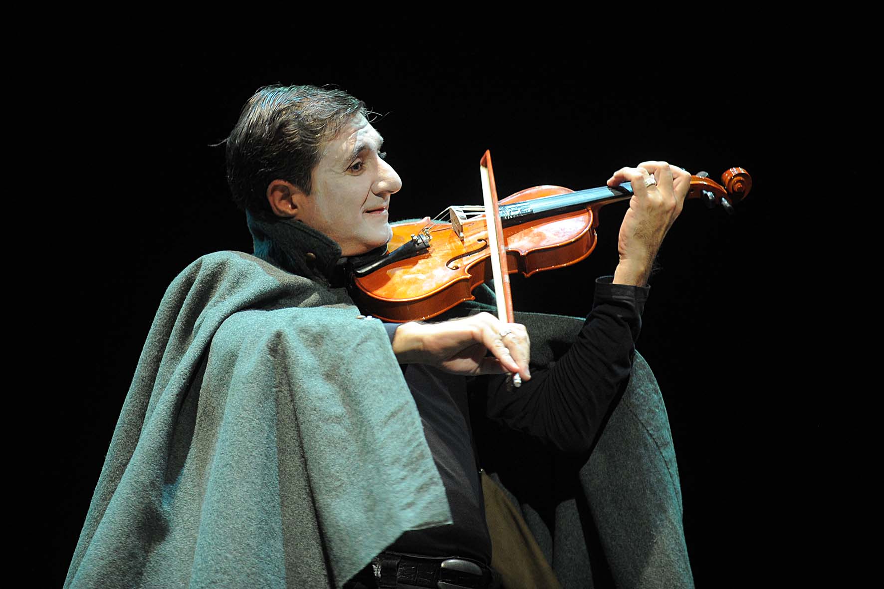   Al Teatro Verdi "Combattimento e storia di un soldato"
