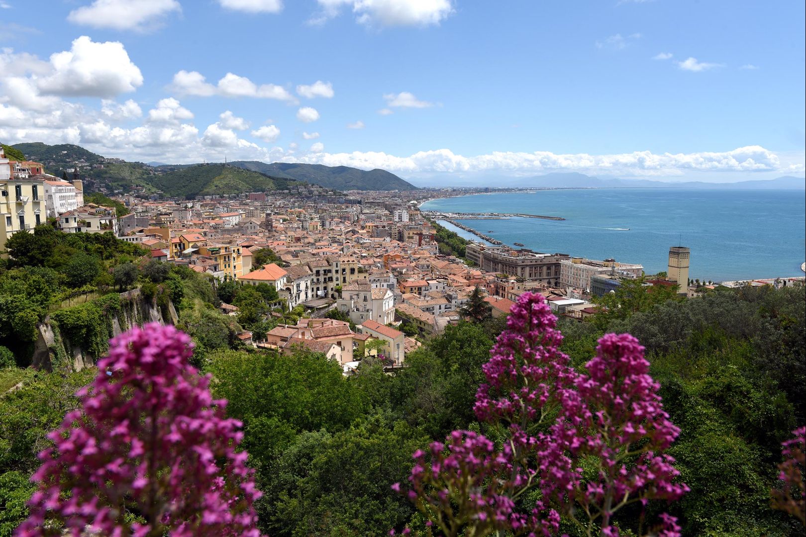 Vista aerea di Salerno