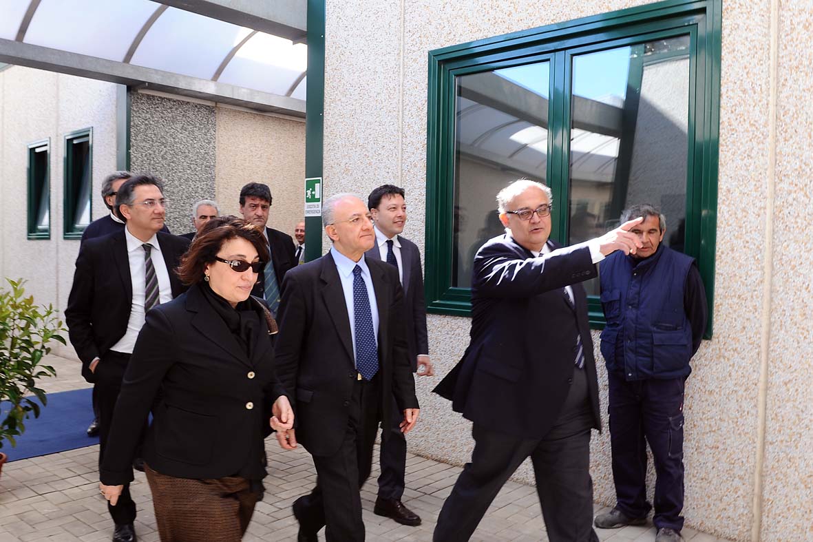   Incubatore dimpresa a Salerno. L'inaugurazione con il Sindaco 7 aprile 2011
