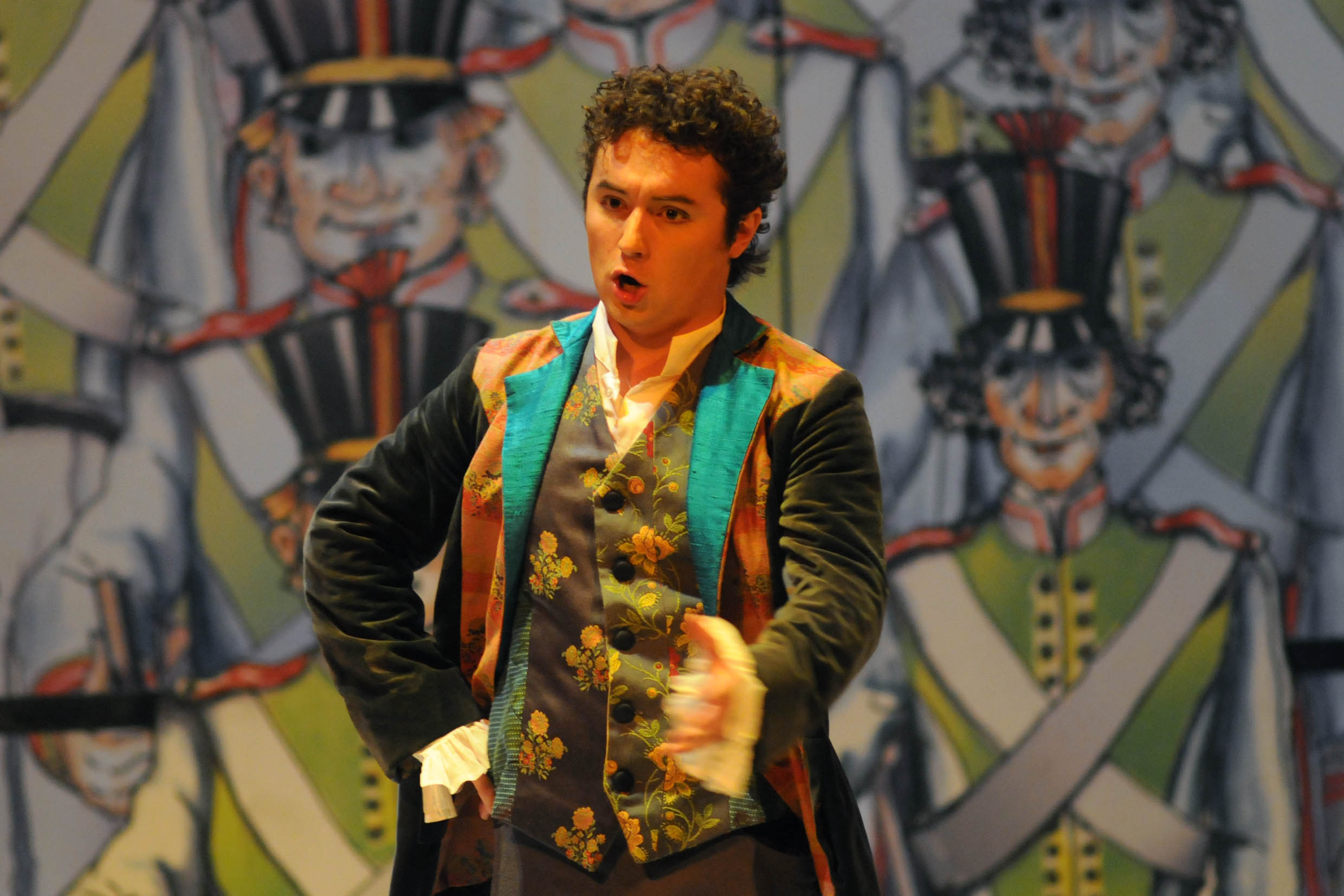   L'Elisir d' Amore, regia di Michele Mirabella. Salerno, Teatro Giuseppe Verdi, 8 giugno 2010
