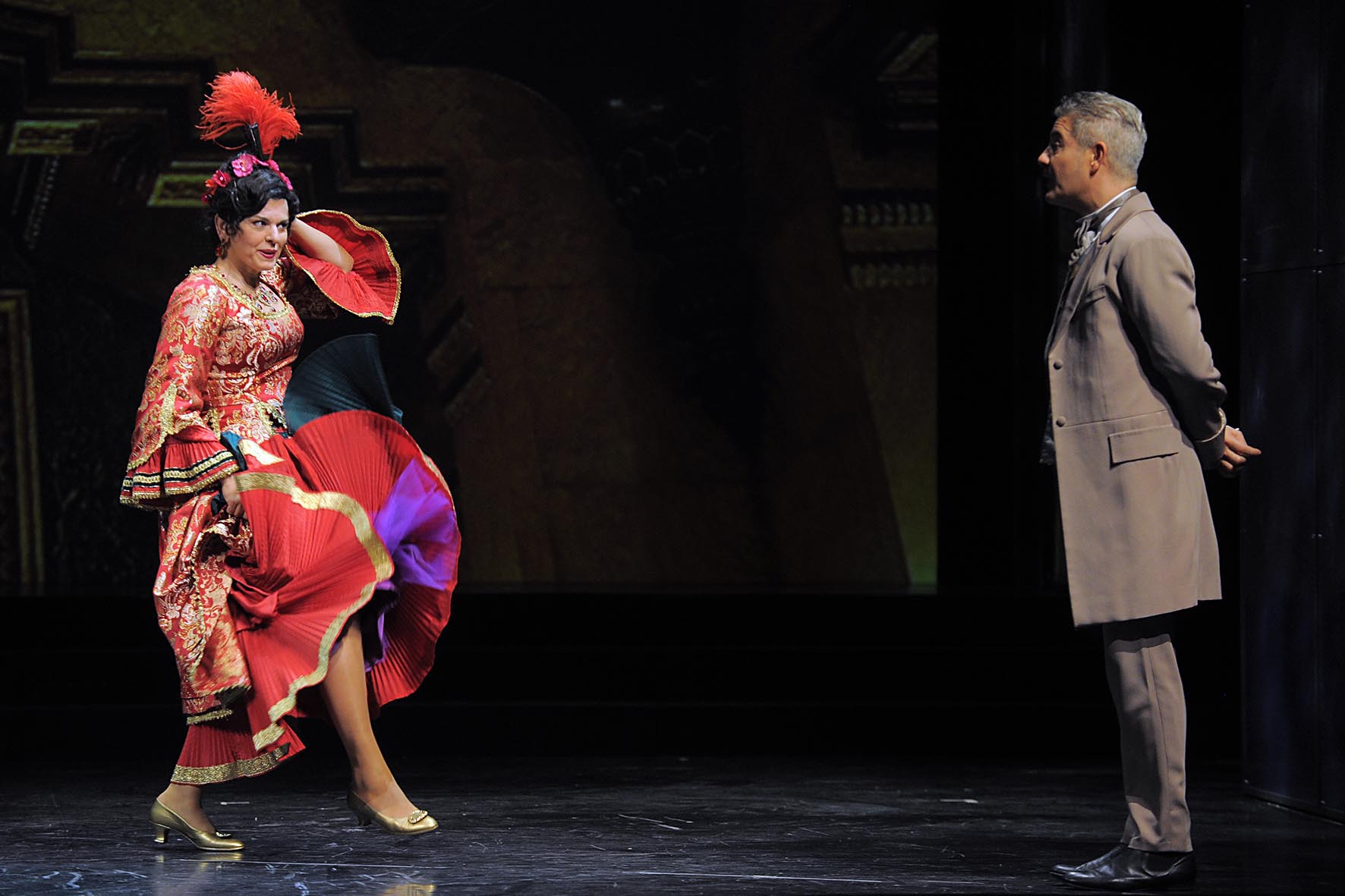   Al Teatro Verdi "La vedova allegra" con la regia di Vittorio Sgarbi
