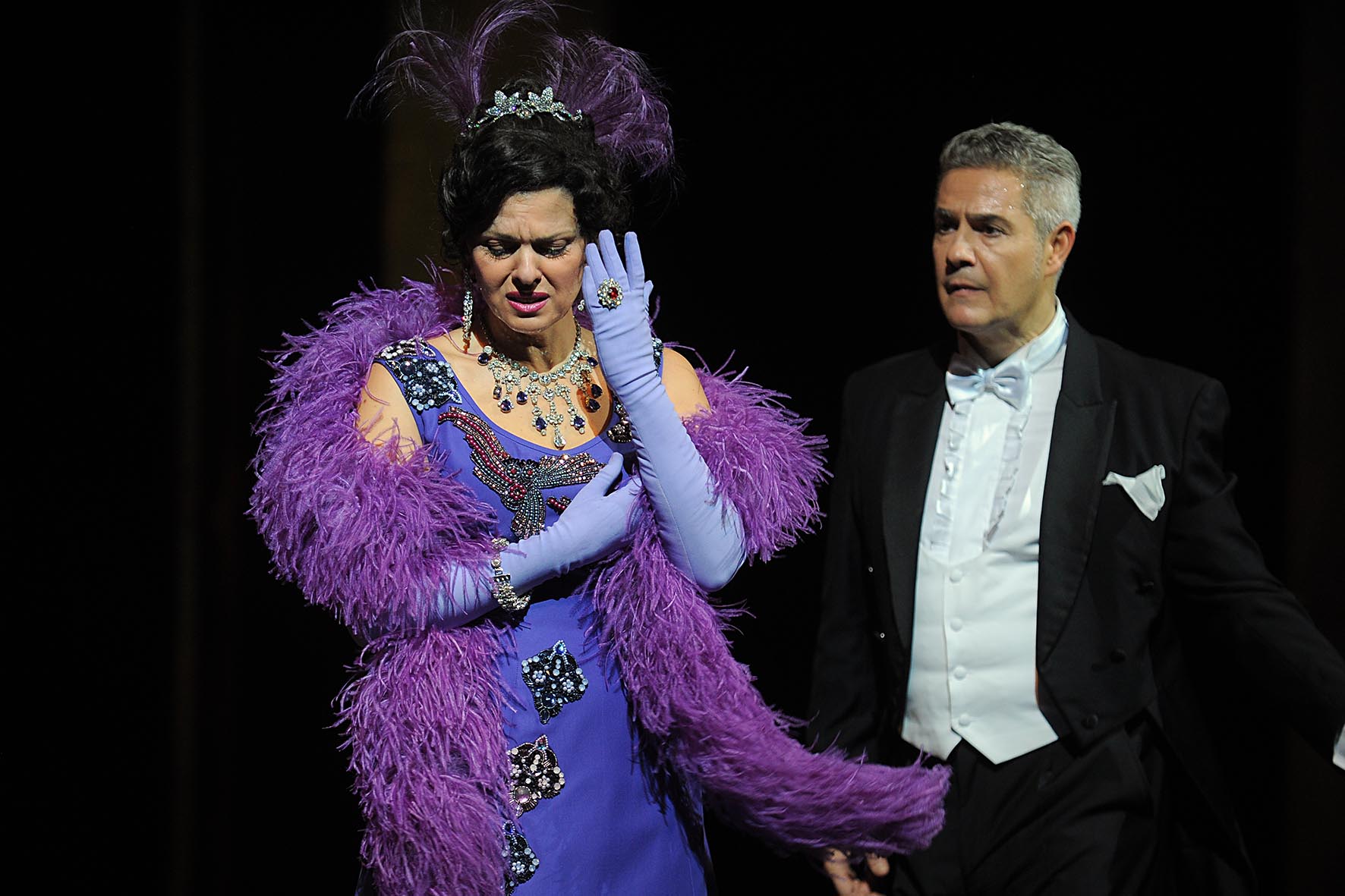   Al Teatro Verdi "La vedova allegra" con la regia di Vittorio Sgarbi
