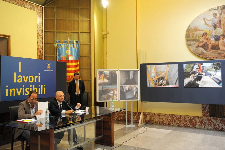   "Le opere invisibili". Il Sindaco De Luca ha presentato gli interventi del Comune sulla rete fognaria. S
