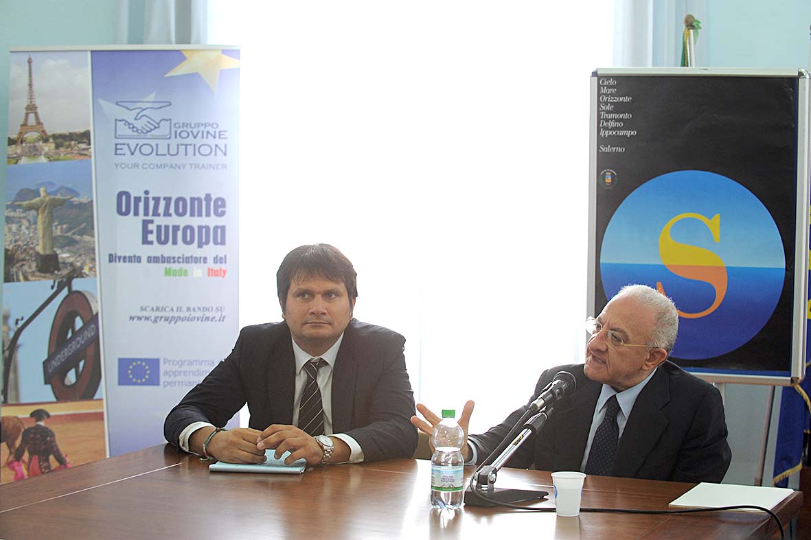   Lezione del Sindaco V. De Luca ai giovani del progetto Internazionalizzazione Imp-Exp del Gruppo Iovine
