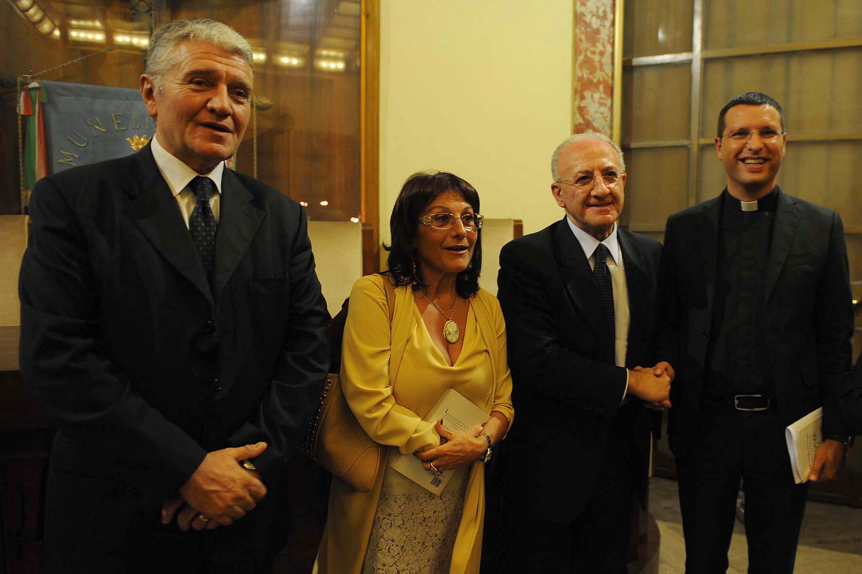   Don Luigi Merola, 'A voce d''e creature

