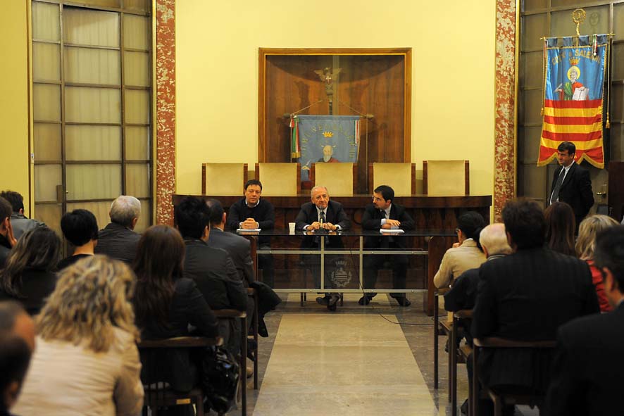   Presentazione pacchetti turistici in occasione di "Luci d'Artista 2010". Salerno 19 ottobre 2010
