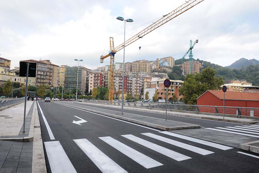   Il Sindaco De Luca inaugura il nuovo Ponte dellIrno, 15 settembre 2009
