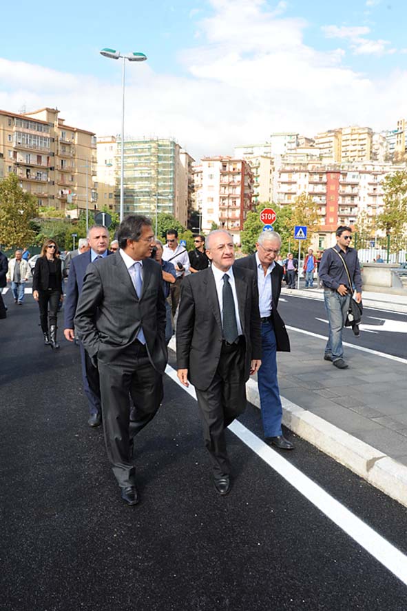   Il Sindaco De Luca inaugura il nuovo Ponte dellIrno, 15 settembre 2009
