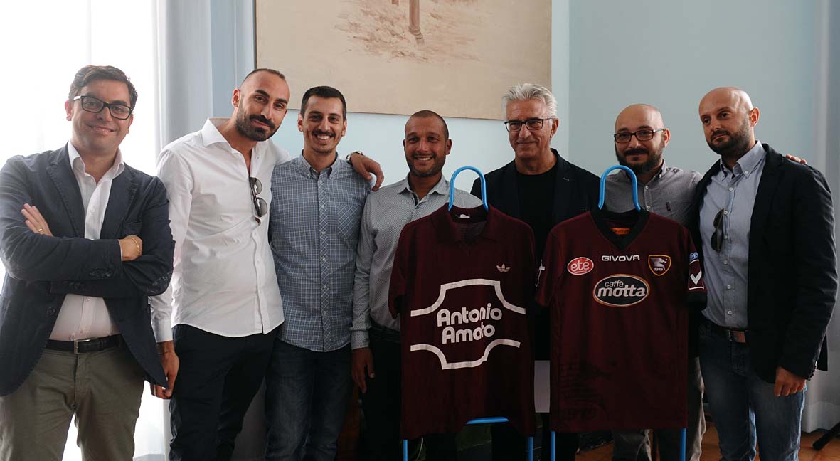   "Salernitana, la maglia": in mostra le divise storiche della Salernitana
