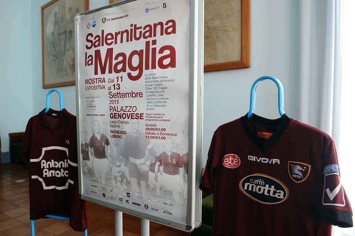   "Salernitana, la maglia": in mostra le divise storiche della Salernitana
