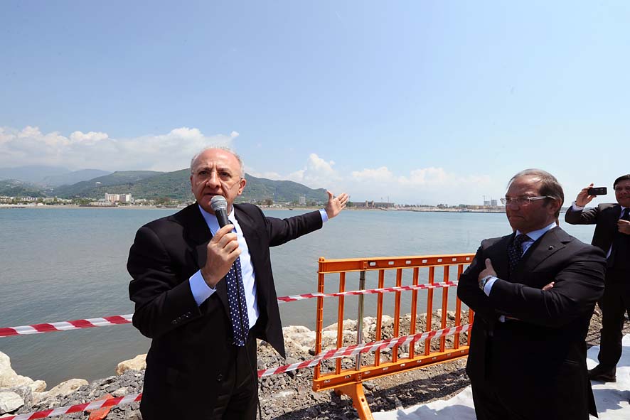   Visita al Marina dArechi Port Village con il Sindaco De Luca e il Presidente di Marina dArechi S.p.a.  Salerno, 29 aprile 2011

