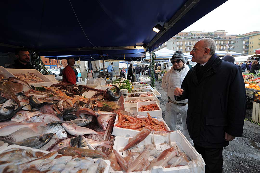   Visita ai mercatini rionali

