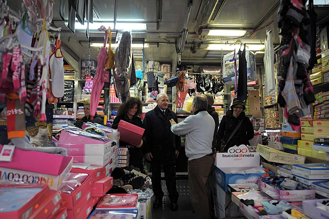   Visita ai mercatini rionali

