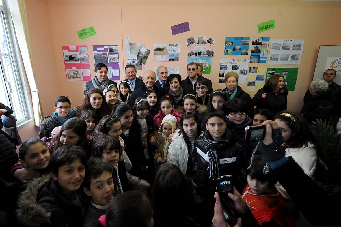   Il Sindaco De Luca ha inaugurato la mostra Salerno ? la nostra citt?. Teniamola d?occhio

