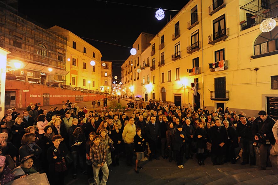   Il Sindaco Vincenzo De Luca inaugura la mostra "Dopo lo tsumani Salerno antico". Complesso Santa Sofia, 18 Novembre 2011
