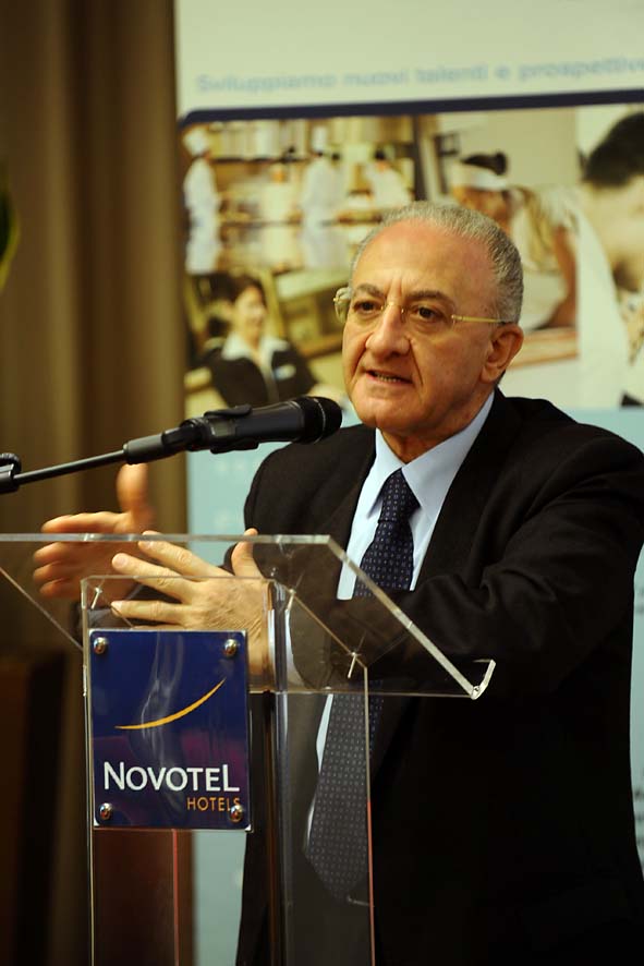   Inaugurazione del Novotel Salerno Est Arechi con il Sindaco Vincenzo De Luca. 25 gennaio 2011
