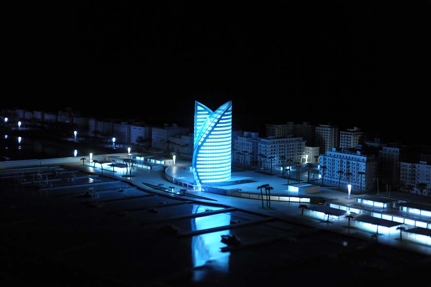   Il Sindaco De Luca presenta il plastico del fronte del mare da piazza della Liberta' a piazza della Concordia. Palazzo di Citta', sabato 12 dicembre 2009

