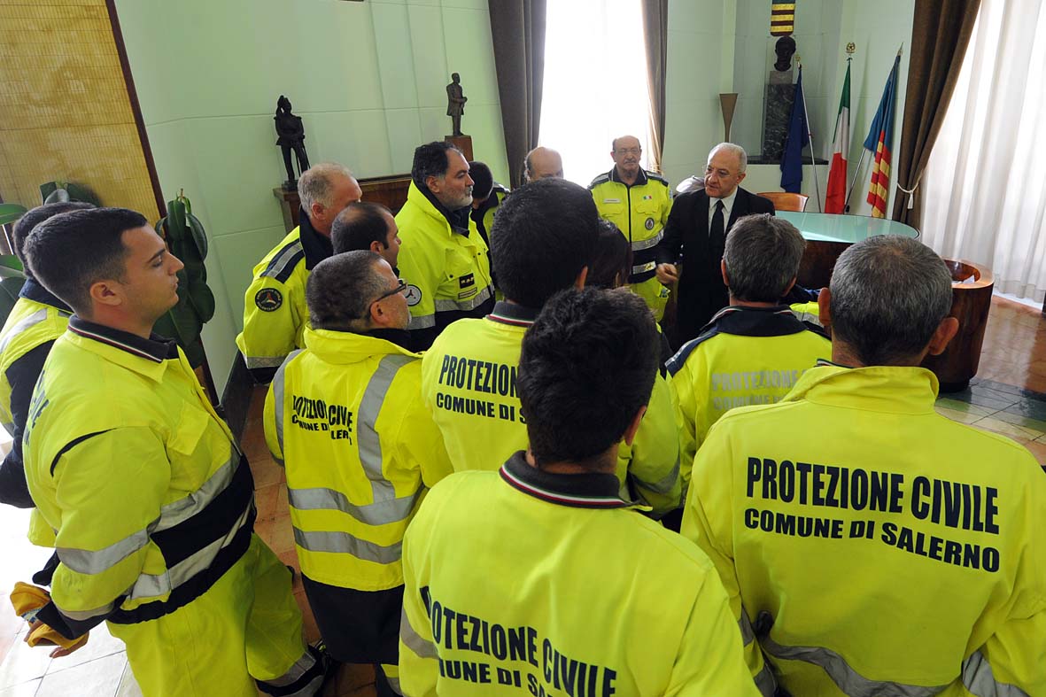   Il Sindaco De Luca incontra i volontari della Protezione Civile
