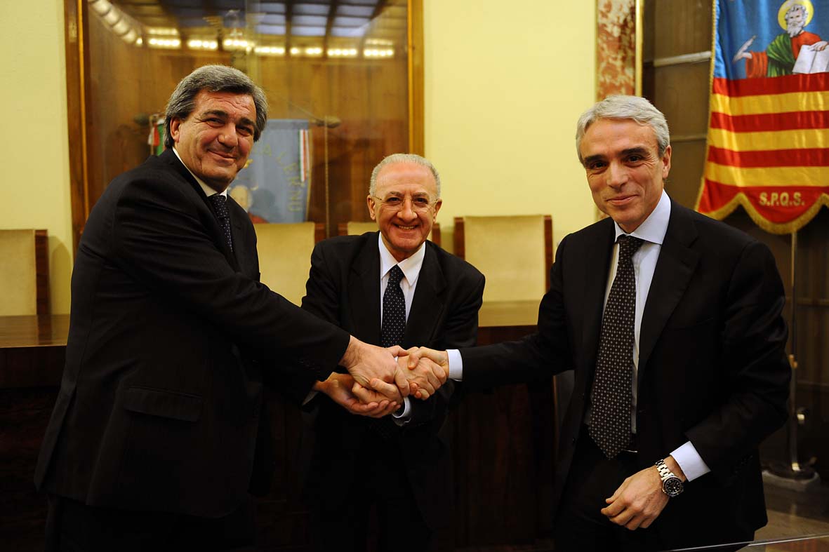   Stipula protocollo d'intesa  Comune-Cidec- Fondazione Cassa Risparmio Salernitana "Arti e Mestieri". Salerno, 9 marzo 2011
