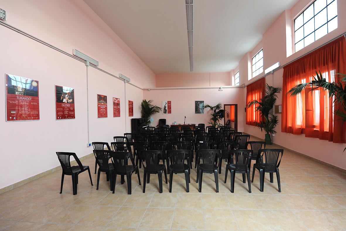   Il Sindaco inaugura la nuova Sala Coro del Conservatorio Musicale di Salerno. Canalone, 10 settembre 2009
