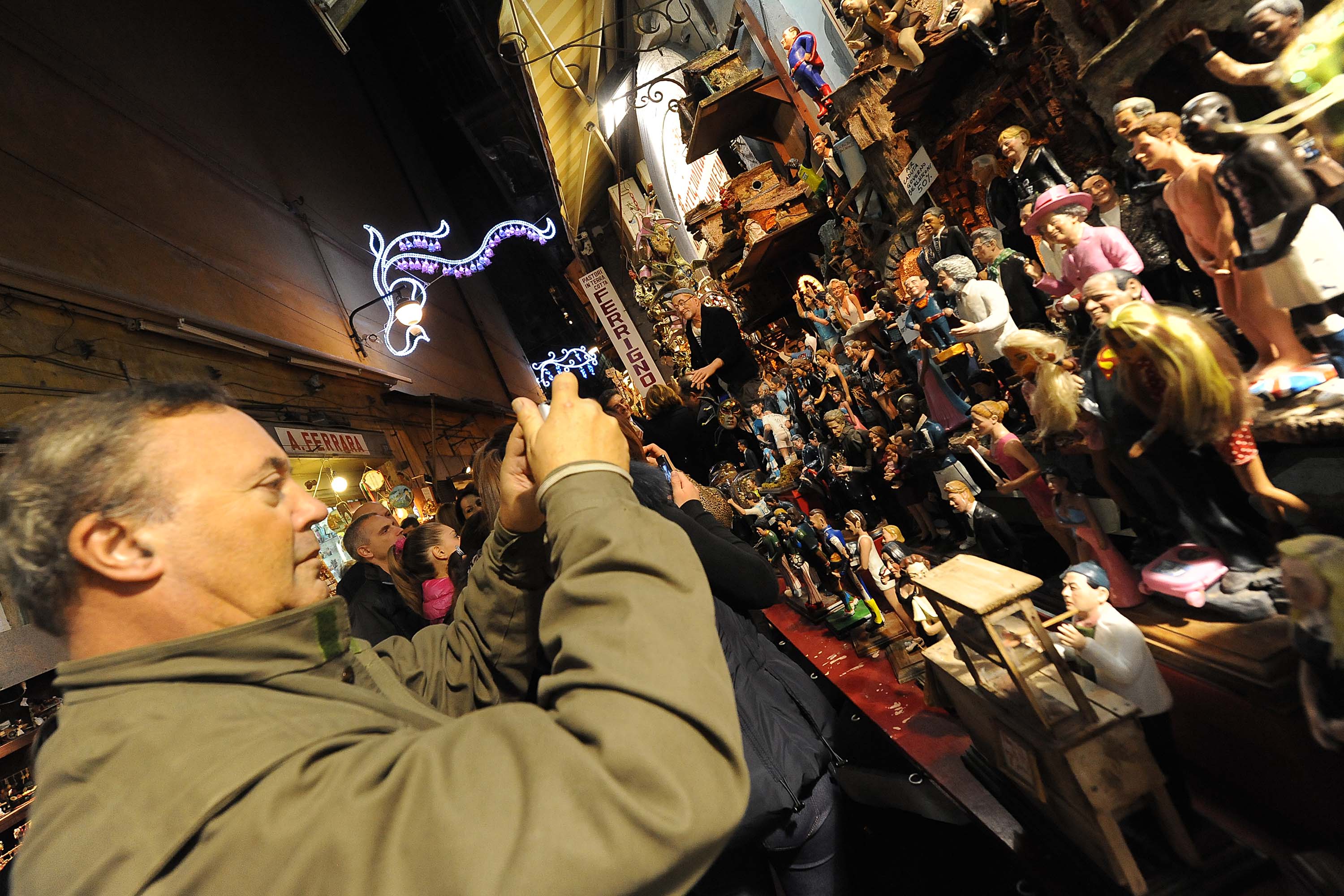   Luci d'Artista di Salerno a San Gregorio Armeno
