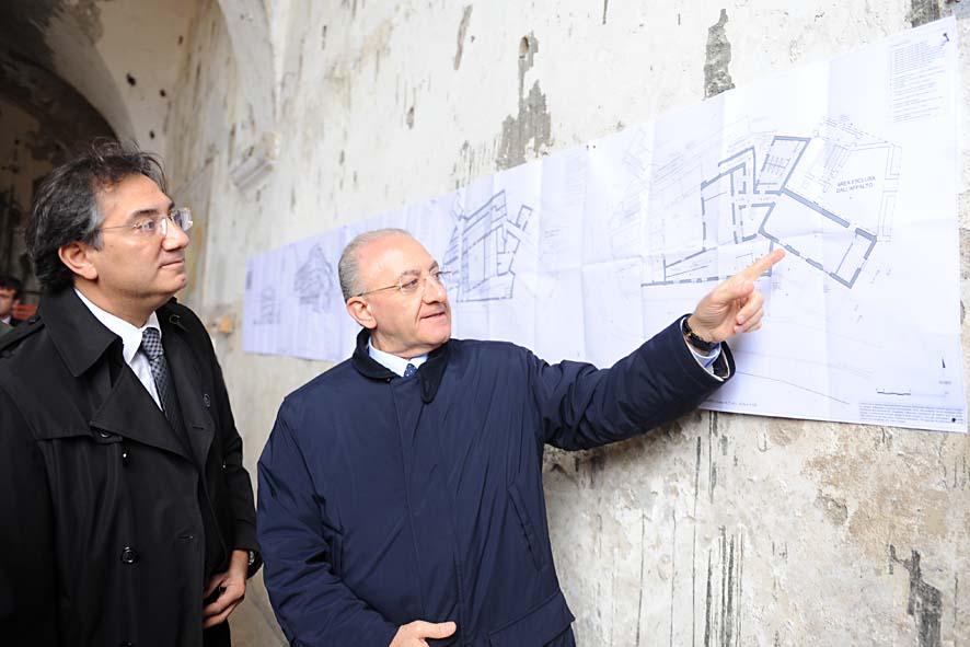   Al via i lavori per il recupero del Convento di San Nicola della Palma con il Sindaco De Luca. Salerno, 9 novembre 2010
