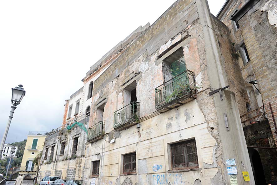   Al via i lavori per il recupero del Convento di San Nicola della Palma con il Sindaco De Luca. Salerno, 9 novembre 2010
