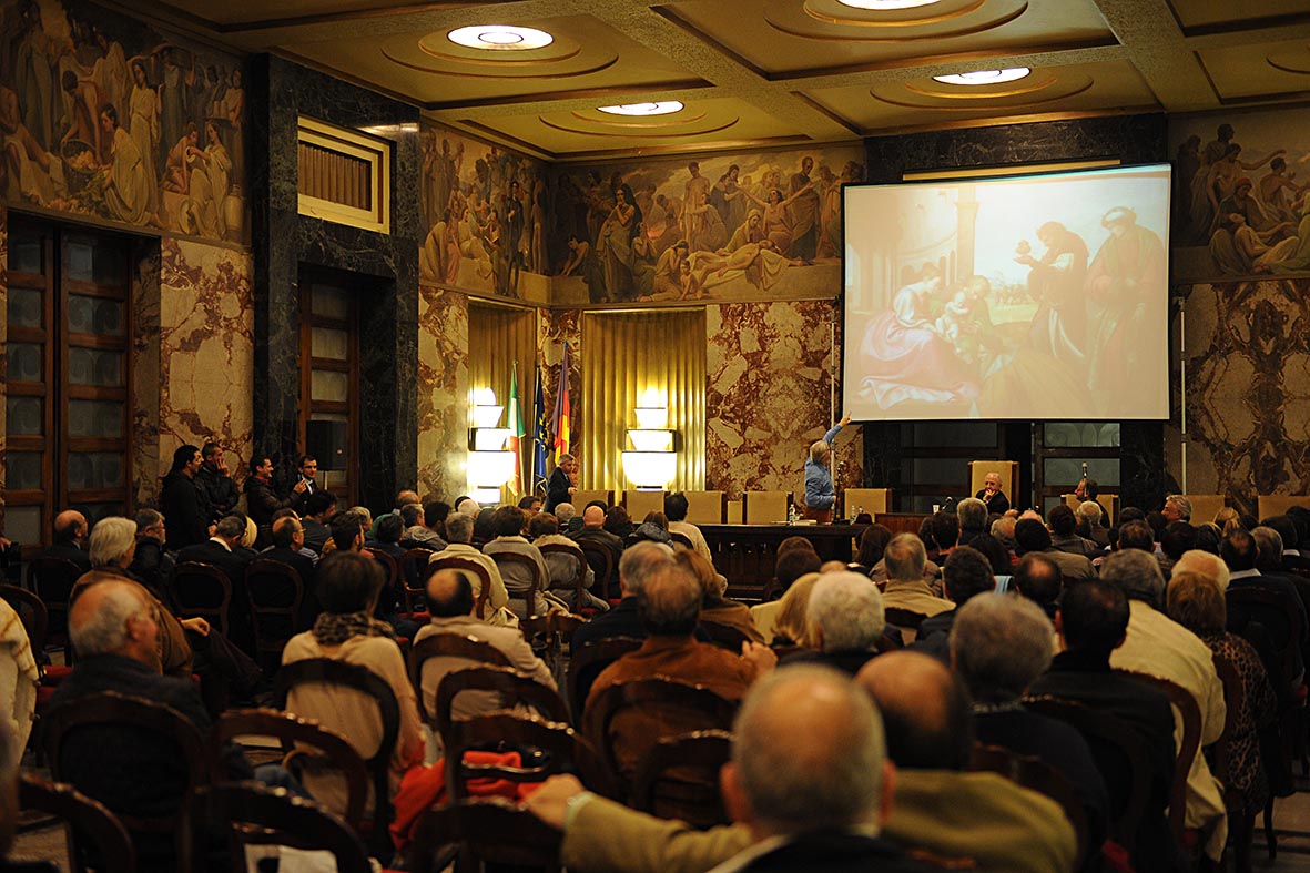  Vittorio Sgarbi presenta il libro "Il tesoro d'Italia. La lunga avventura dell'arte"
