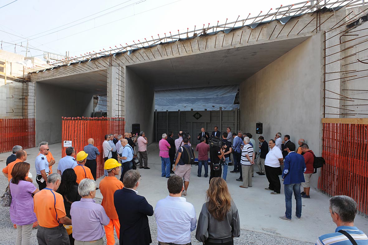   Con il Sindaco V. De Luca visita al cantiere della Lungoirno 
