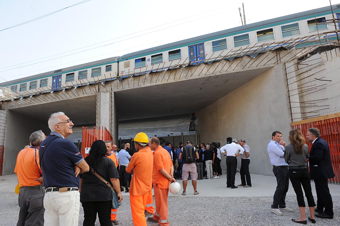   Con il Sindaco V. De Luca visita al cantiere della Lungoirno 
