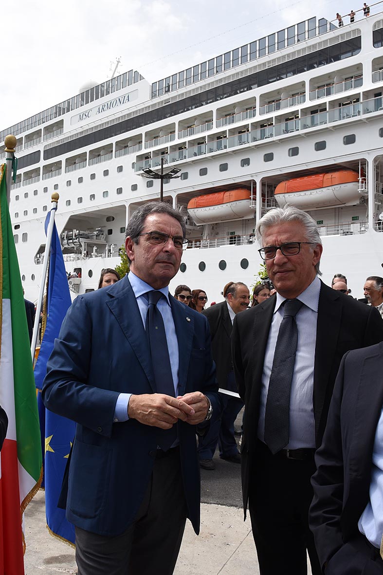   Inaugurato il nuovo Molo Manfredi
