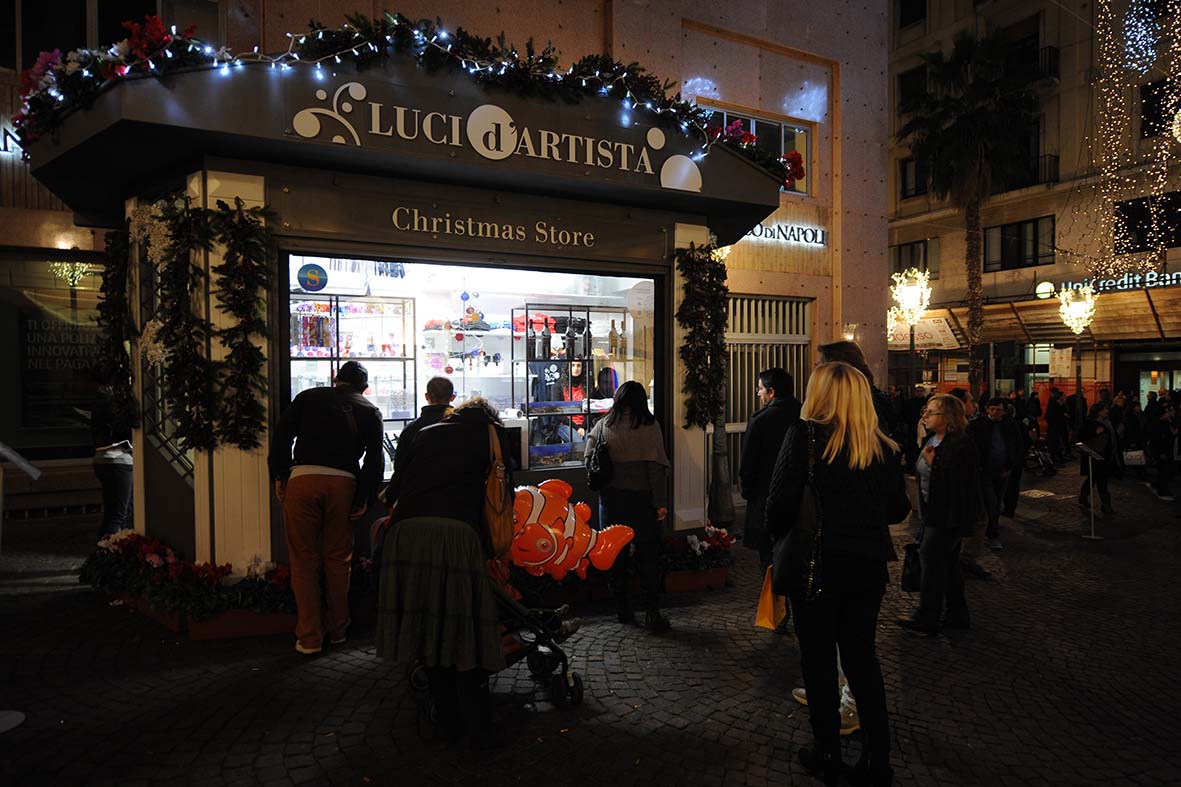   Inaugurato il Christmas Store Luci d'Artista
