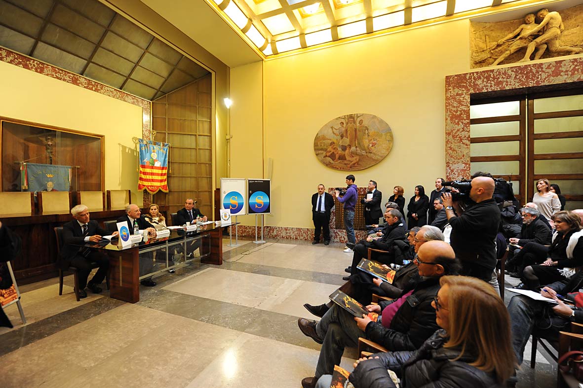   Presentata la Stagione Lirica 2012 del Teatro Municipale Giuseppe Verdi

