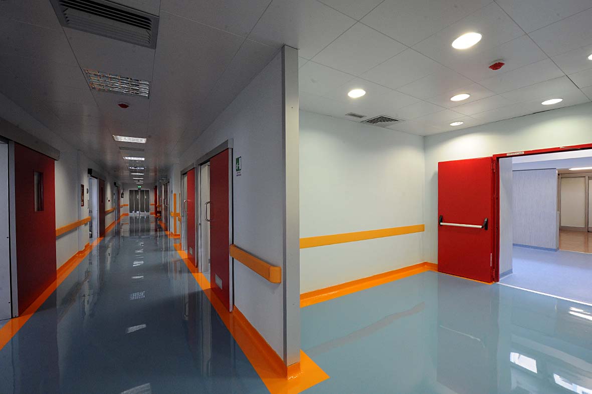   Il Sindaco De Luca all'inaugurazione del nuovo Pronto Soccorso del "Ruggi"
