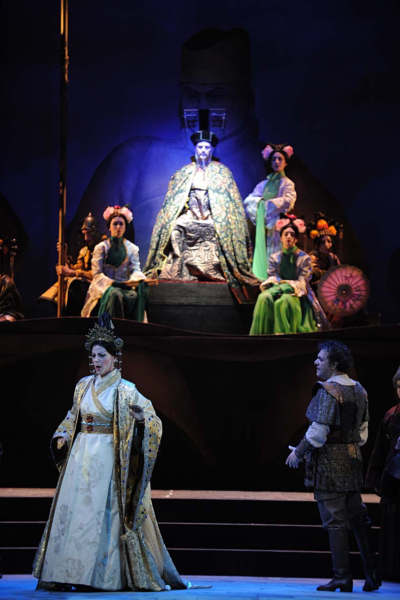   Turandot apre la stagione lirica 2014 del Teatro Verdi
