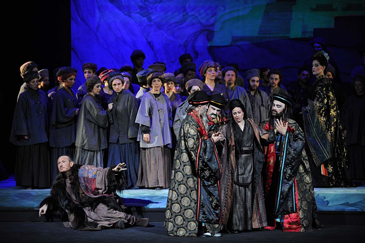   Turandot apre la stagione lirica 2014 del Teatro Verdi
