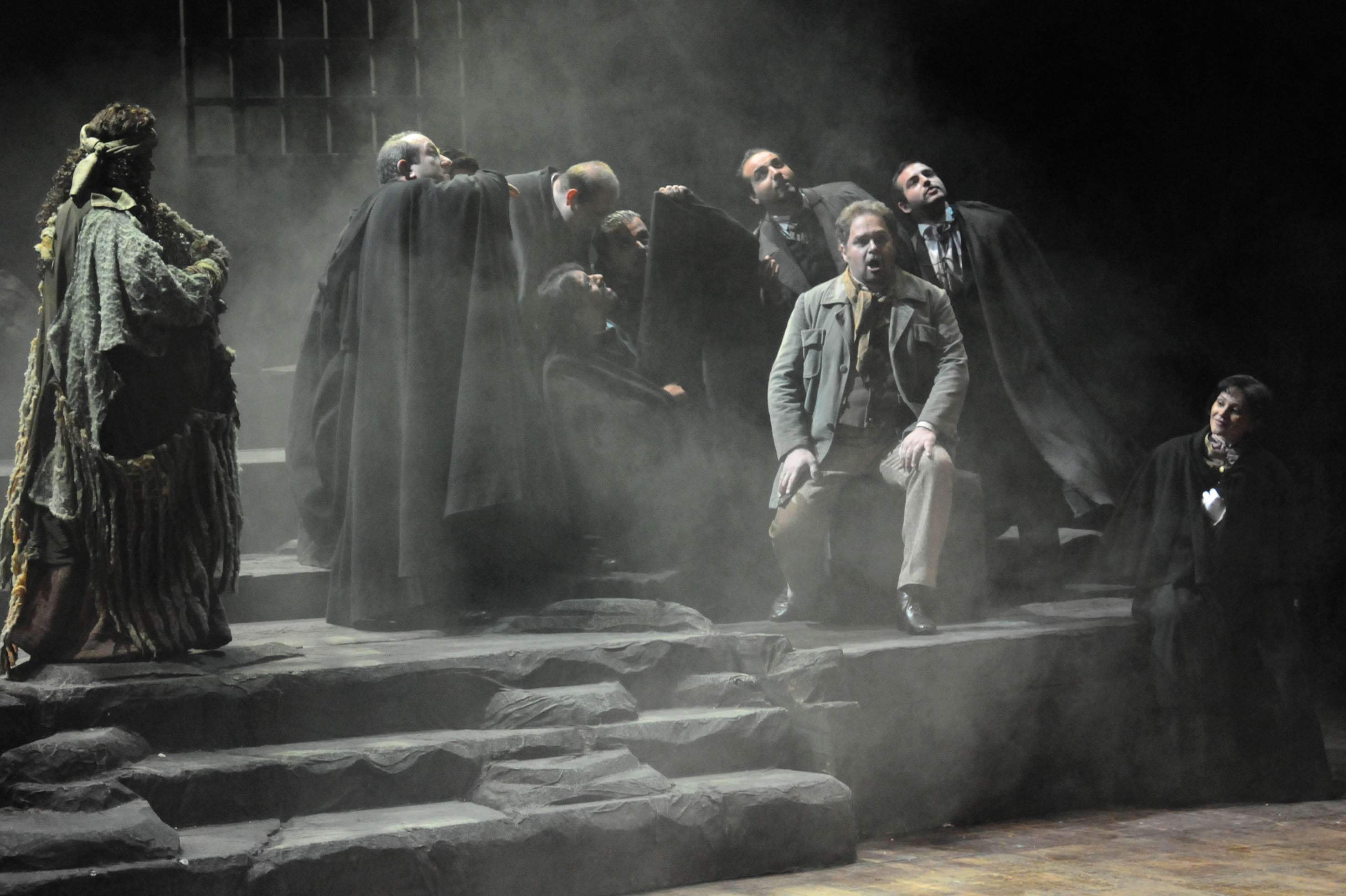   Un ballo in maschera, di Giuseppe Verdi. Salerno, Teatro Verdi, 14, 16 e 18 aprile 2010
