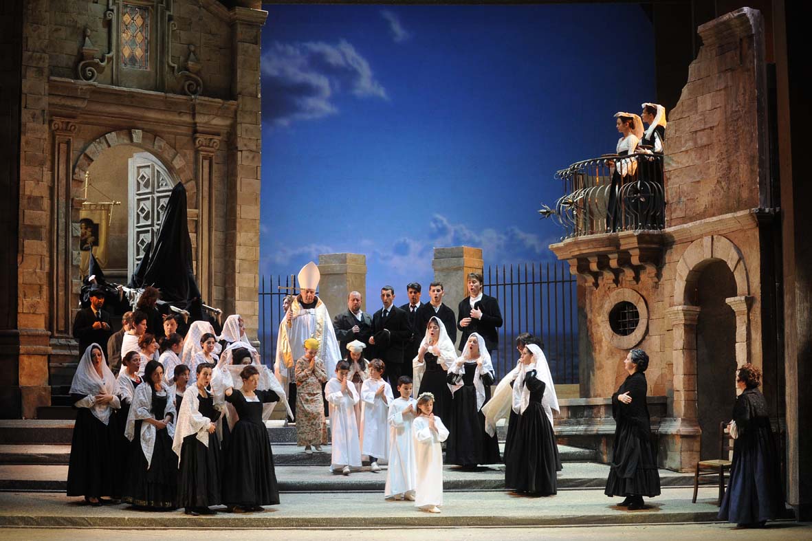   Cavalleria Rusticana al Teatro Verdi di Salerno. Dicembre 2011
