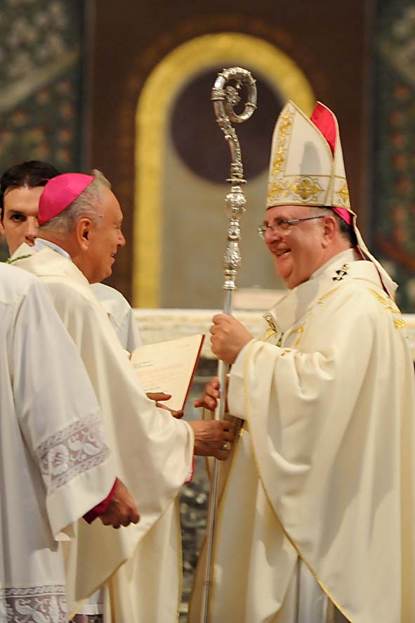   Il Sindaco De Luca e la Citta' di Salerno salutano il nuovo Arcivescovo Mons. Luigi Moretti
