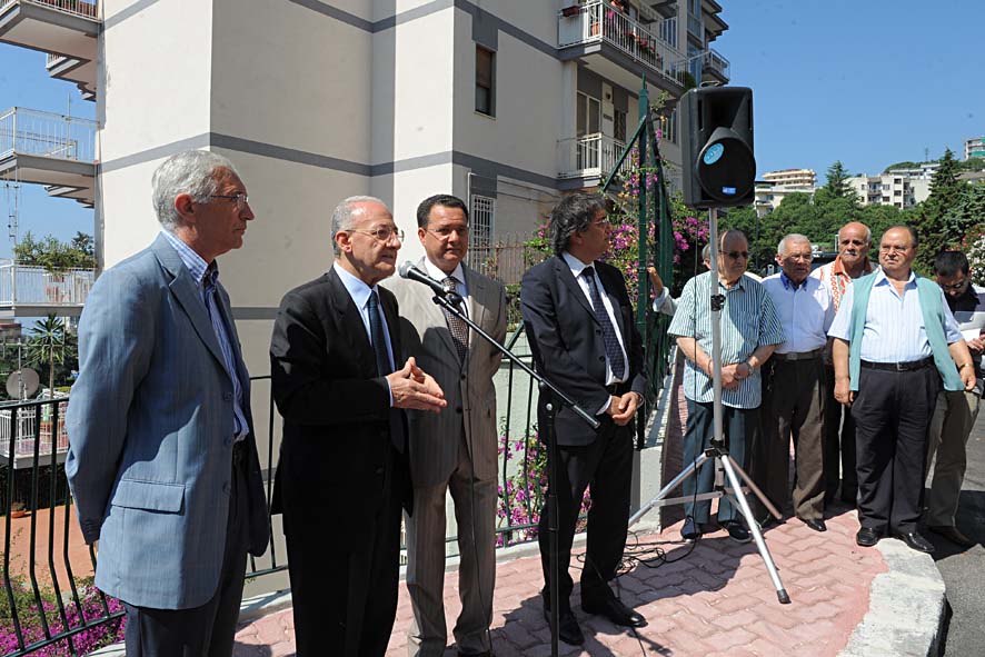   Ampliamento, adeguamento e messa in sicurezza della curva di via Salvatore Calenda. 29 giugno 2010
