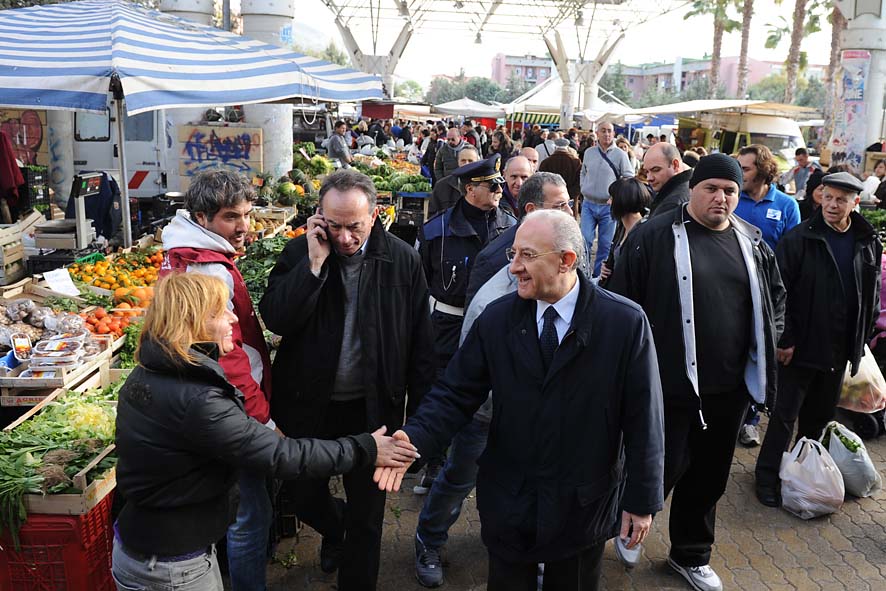   Il Sindaco De Luca visita i mercati di Torrione e Pastena
