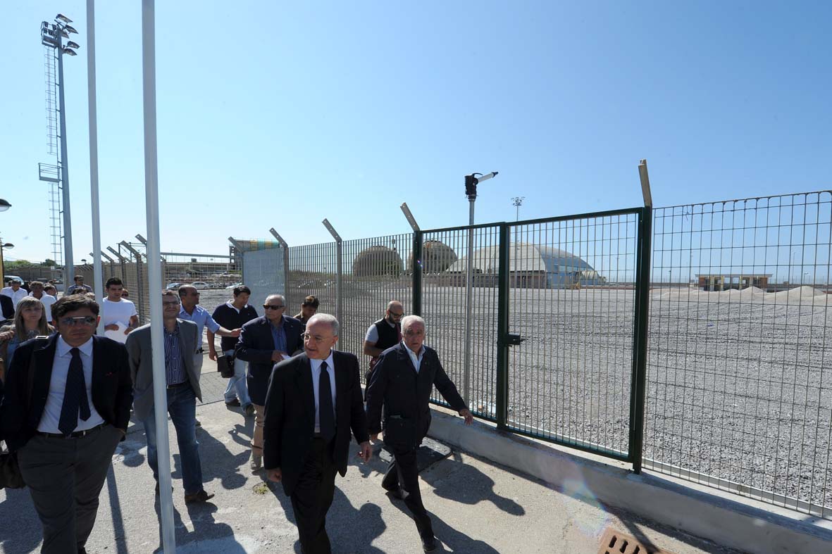   Il Sindaco De Luca ha illustrato la ristrutturazione dell'impianto sportivo Volpe
