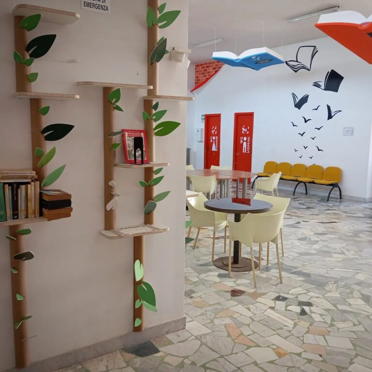 Biblioteca_interni 2