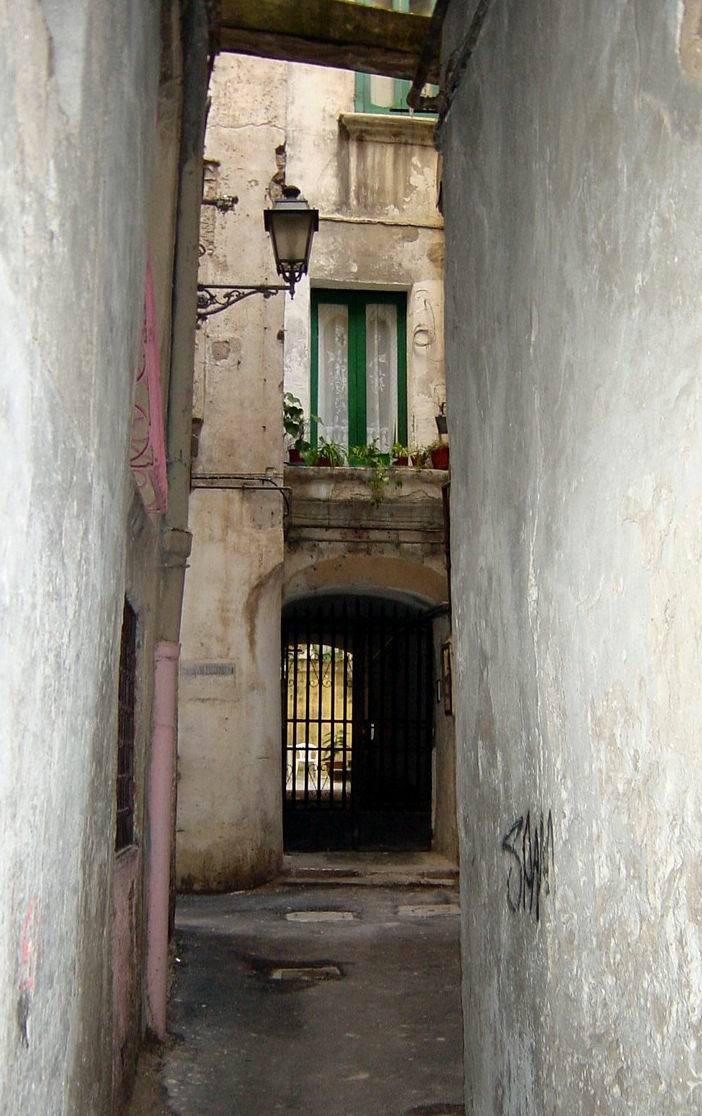 Vicolo di Largo Cassavecchia